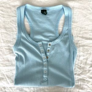 Tiny snap button tank top